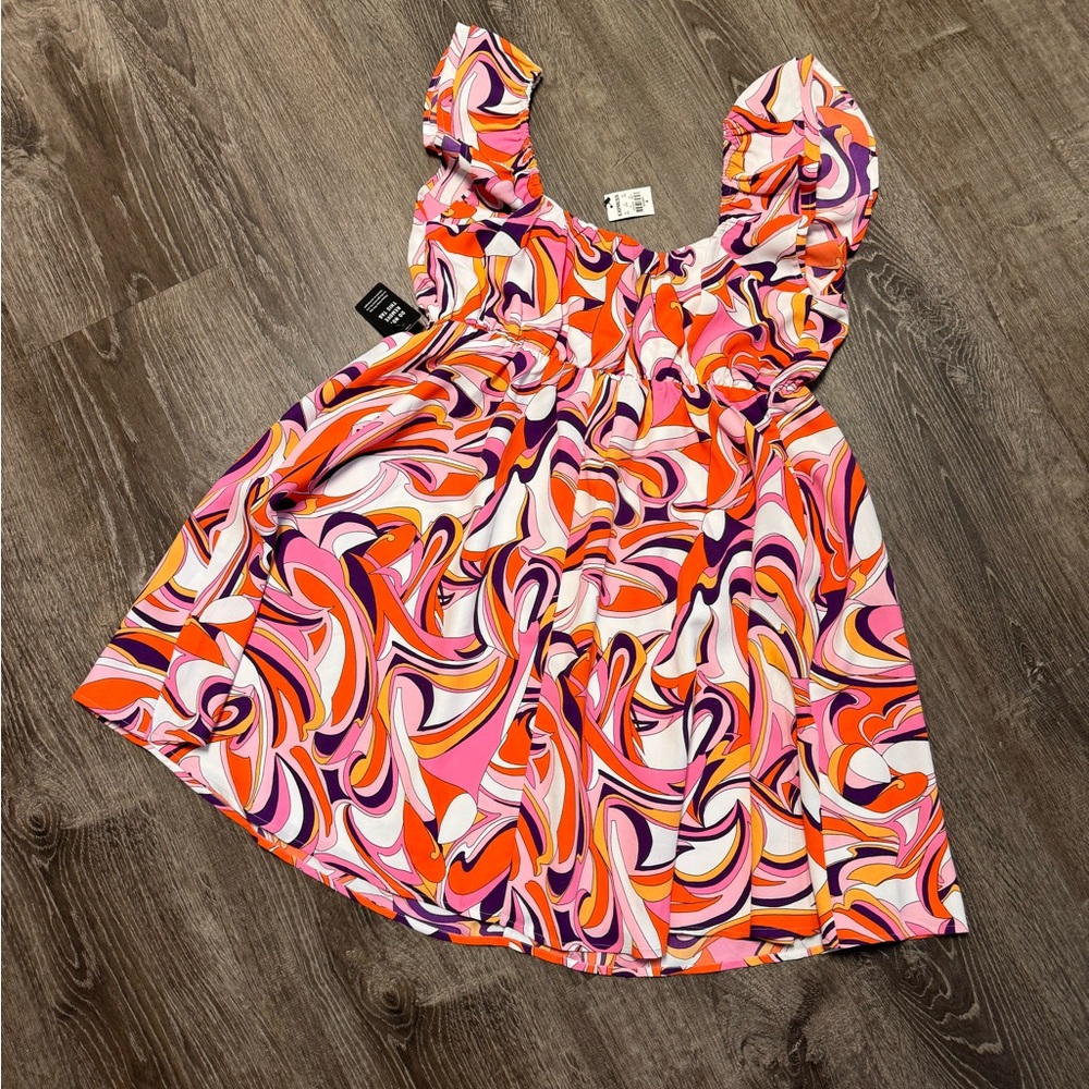 Express Swirl Print Mini Dress Colorful Short Flutter Sleeves Lined.  Sz M. NWT! - Picture 3 of 13